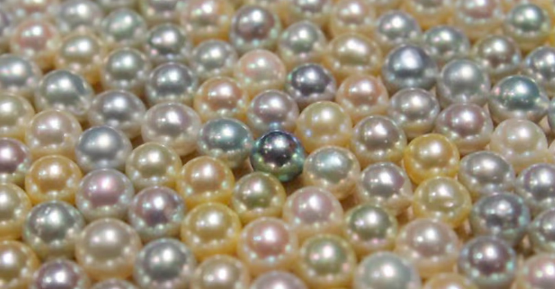 Everything You Need To Know About The Natural Color of Pearl-3
